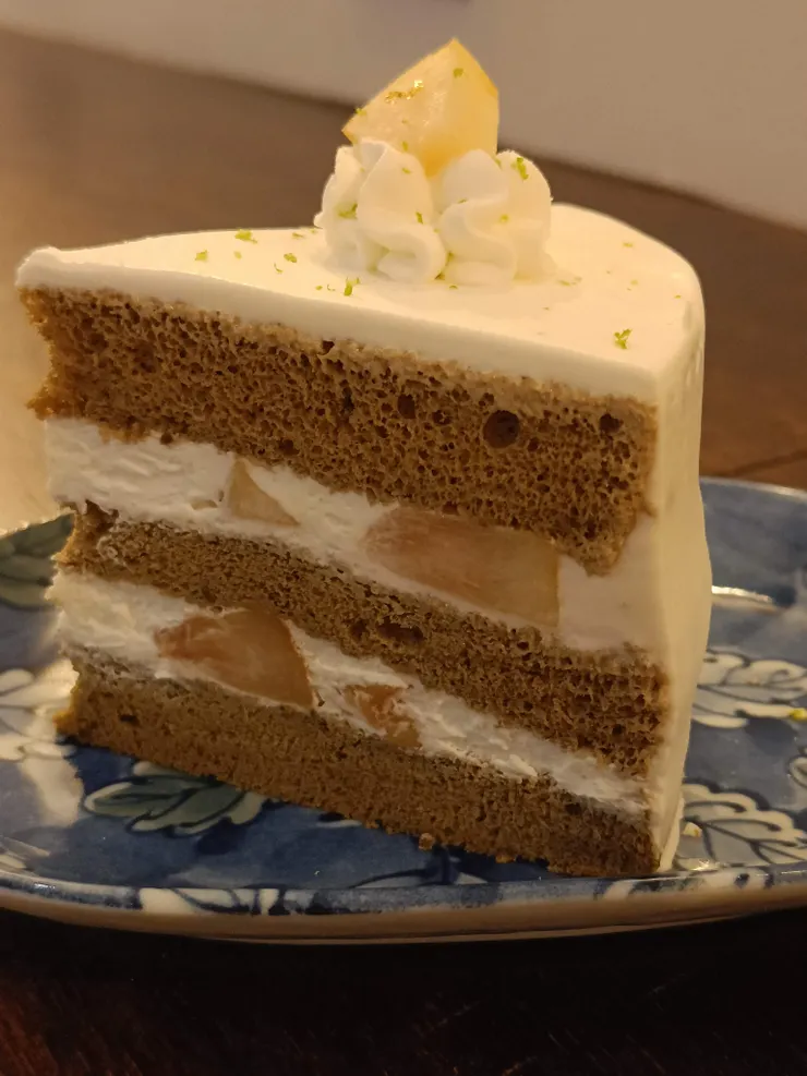 水蜜桃戚風蛋糕滋味一流