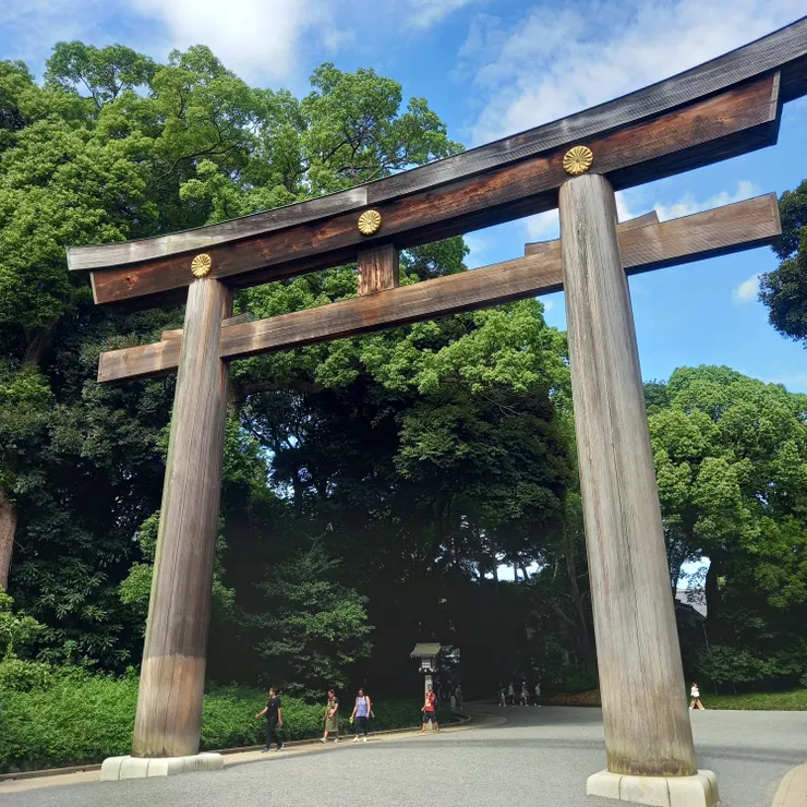 (不知為何我一直有入口第一鳥居才是最大的錯覺)