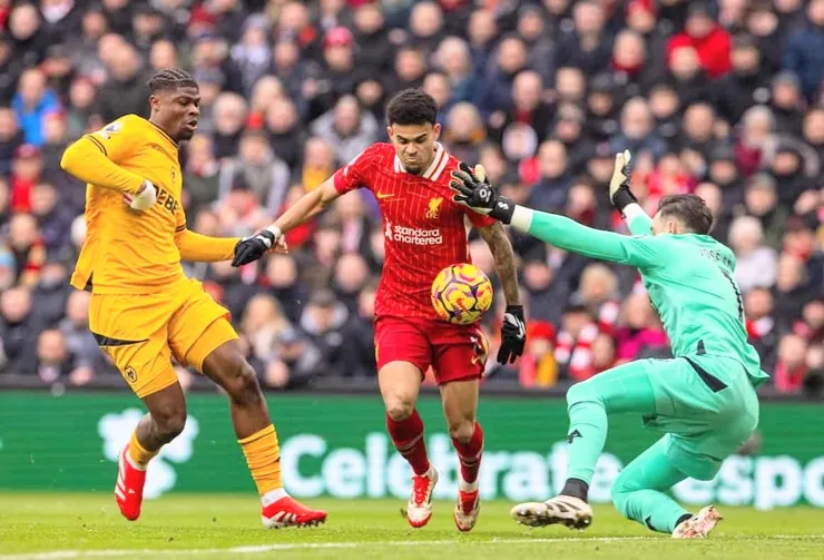 路易斯戴亞斯胸膛撞球入網助利物浦領先1:0