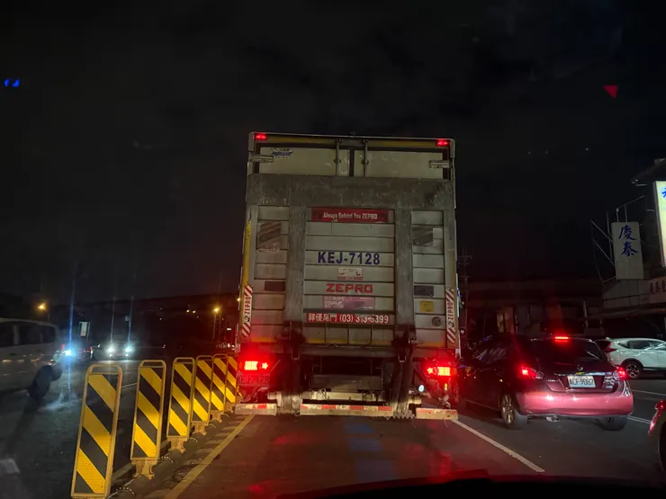 2025/12/04 下班大塞車