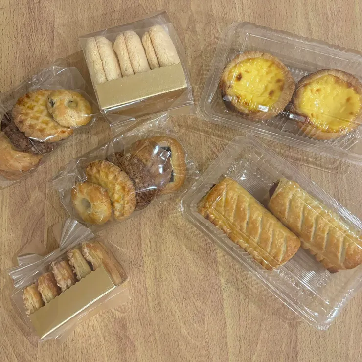 每個週末都是送蛋糕點心的行程 :D