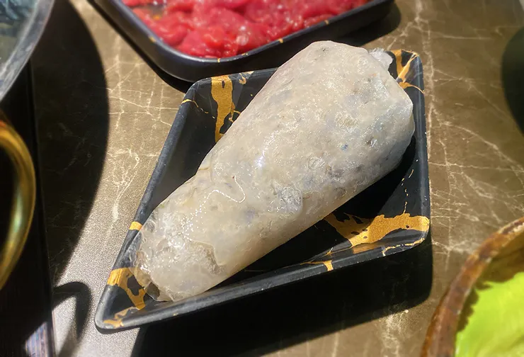 內湖火鍋推薦│柳記螺螄粉火鍋，訂位即送海鮮，當月壽星滿額霸氣贈送海鮮塔