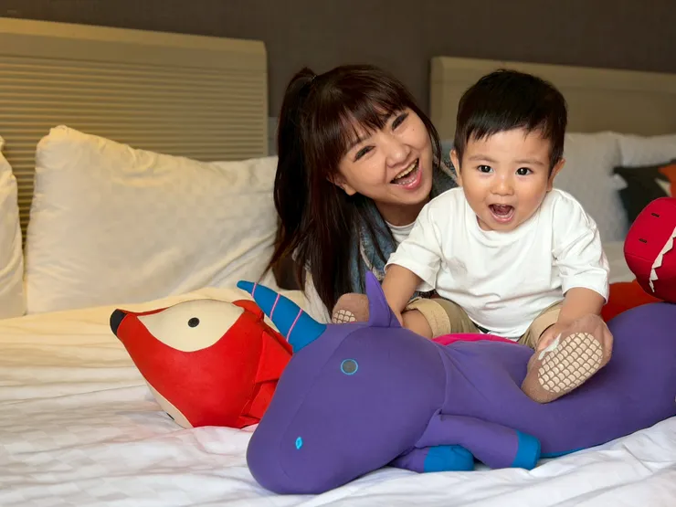 04 入住安全舒適的Yogibo主題房享受休閒度假的快樂時光