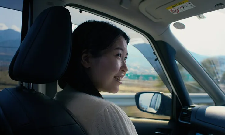 承接《Drive My Car》，這次安排了兩位城市人在路上討論了很多東西，包括自己正在做一份不情願的工作、還有對感情的看法，不著邊際，但充滿趣味。