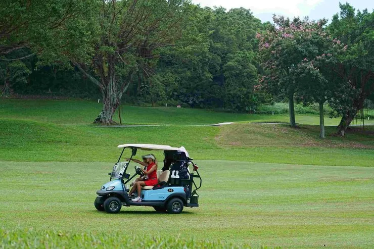 ▲北投國華球場自12月8日起會員同組四人擊球可享果嶺費 85 折優惠