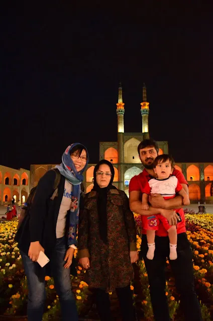 到處都有人找我們合照，明星無誤