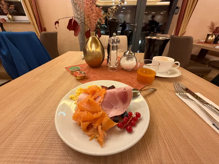 在德國福森市Best Western Plus Hotel 吃早餐