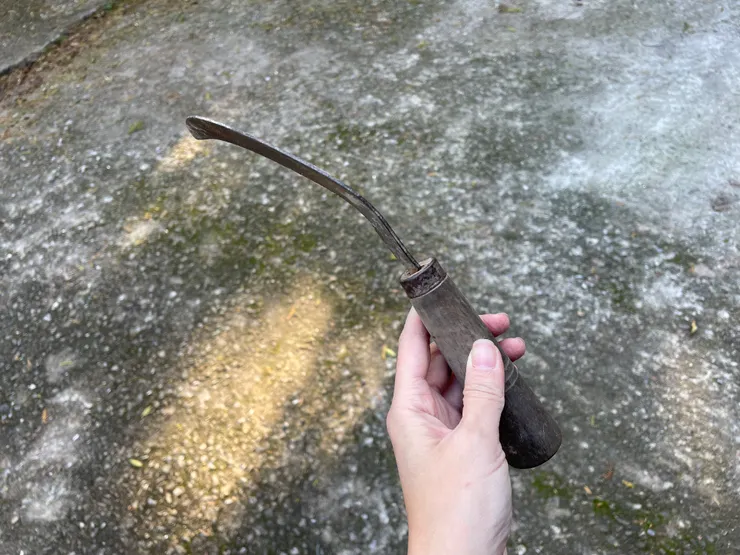 阿公凹過的鐮刀