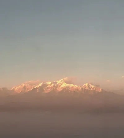 雲端上的祝福，金色喜馬拉雅