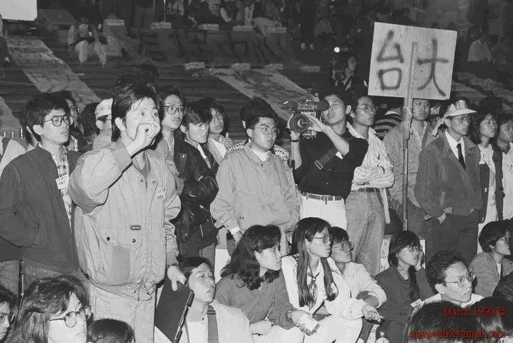 1990.03.21 學生對於李登輝接見後，反應不一