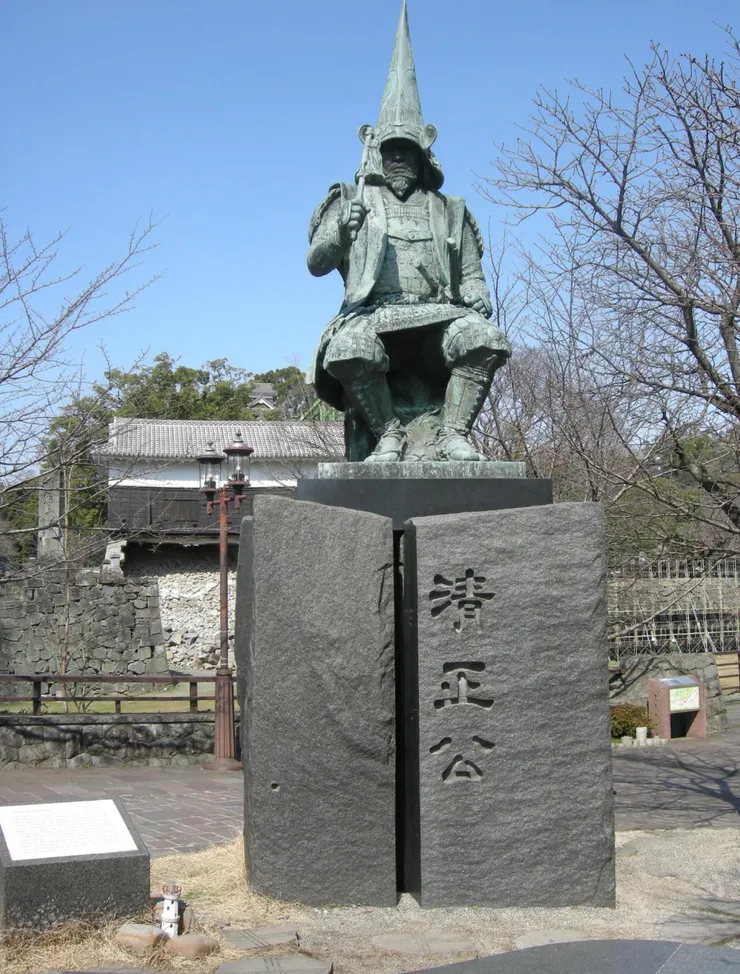 肥後熊本藩初代藩主加藤清正(1562-1611)銅像