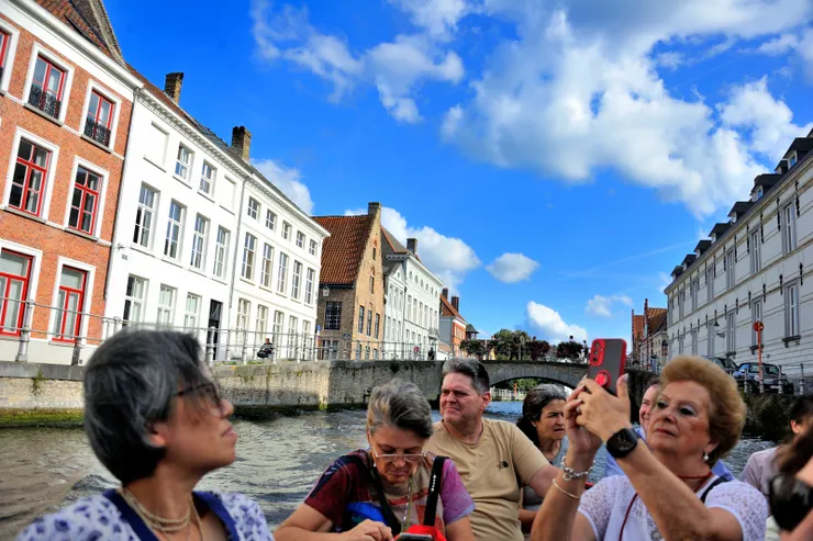 【仰望凍結的中世紀繁華見證滄桑 卻無處不美毋須在哪裡特別駐泊】