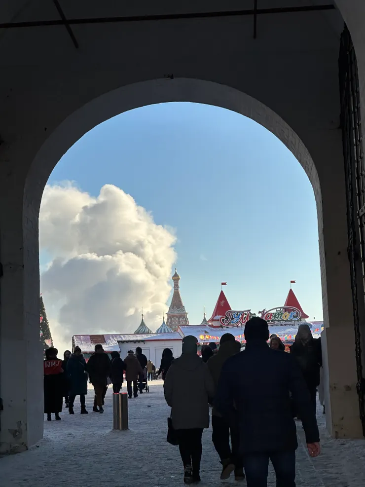 能把藍天白雲當作背景使用的莫斯科