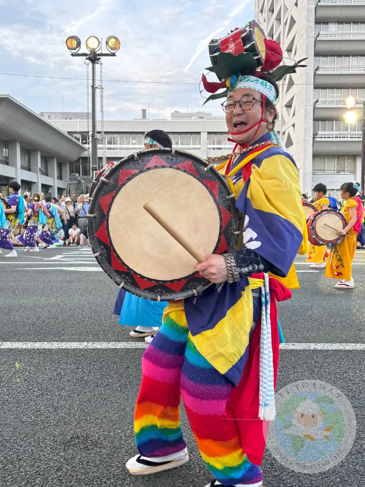 鼓隊或舞者身上都有自己獨特的配件