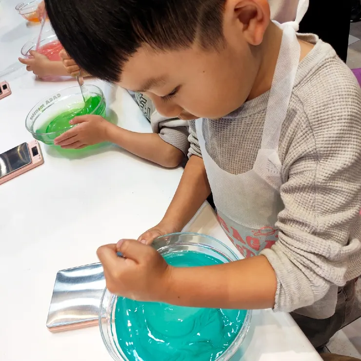 超療癒史萊姆手作🔥 來台中Lalaport，跟我們一起玩出創意！