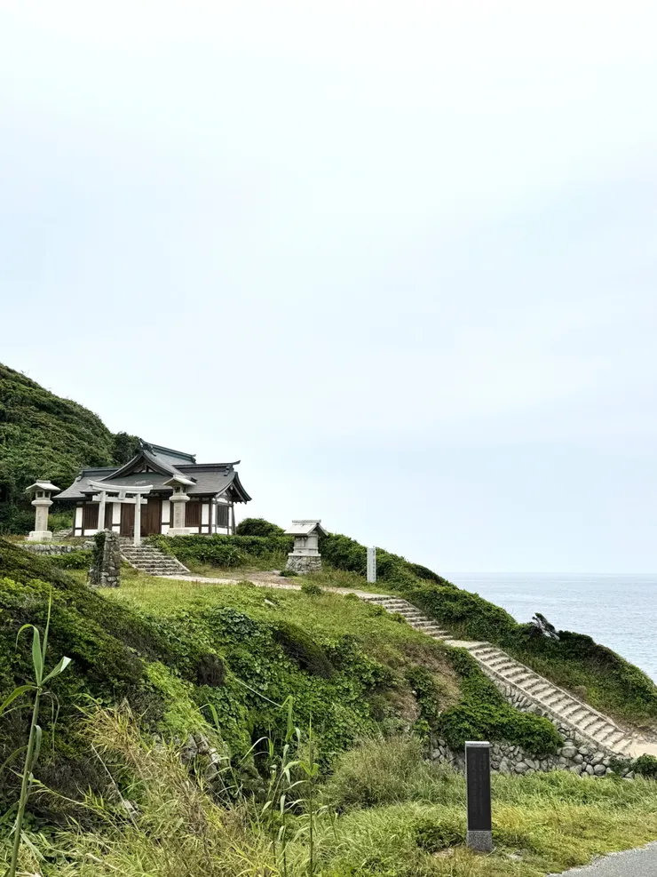 宗像神社 沖津宮遙拜所