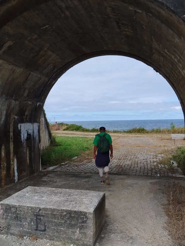 越來越靠近海了～