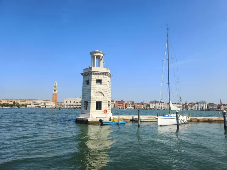 聖喬治馬焦雷燈塔