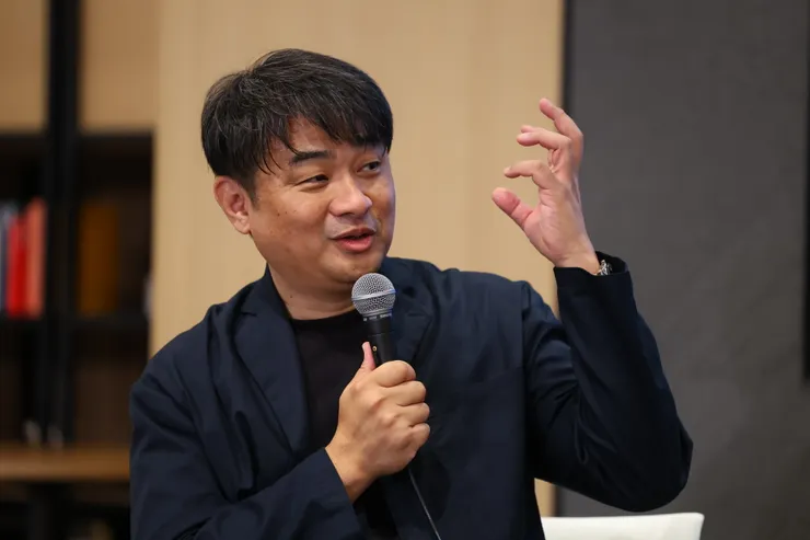 高崎卓馬也是貝拉塔爾的影迷，但他是嘉賓中唯一沒有見過貝拉塔爾的人