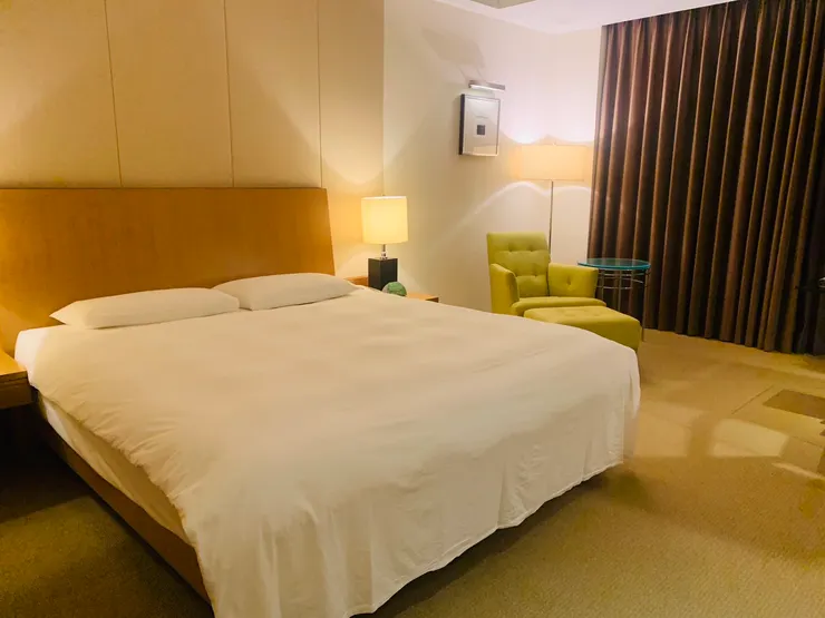 新竹國賓行政套房，房間真的很大，床很好睡