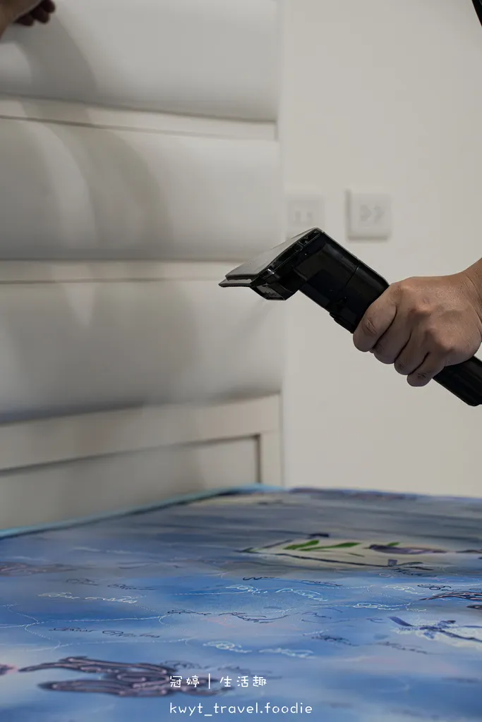 洗沙發床墊機器_海爾蒸氣織物清潔機【白兵長R9】_想洗就洗一