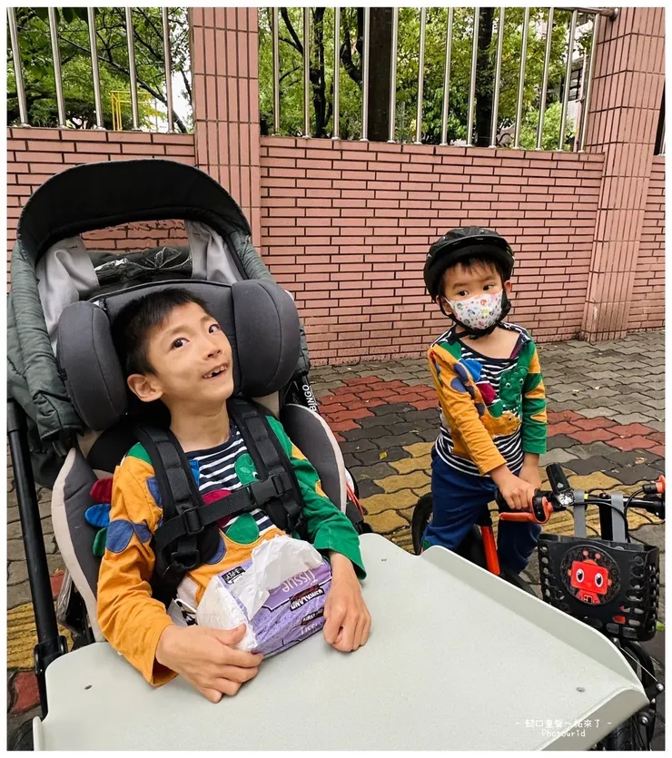 「如果有一個你很愛很愛的人死了,那會讓人很難過。沒有這種經驗的人是無法想像的。」~克拉克的箱子