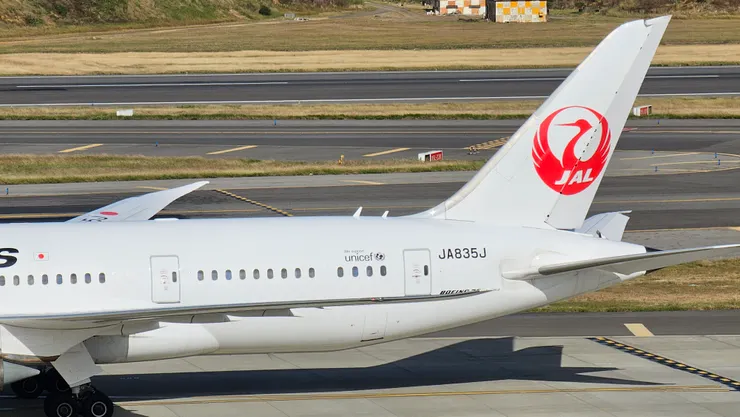 這是日航的波音B787-8型廣體雙走道客機!