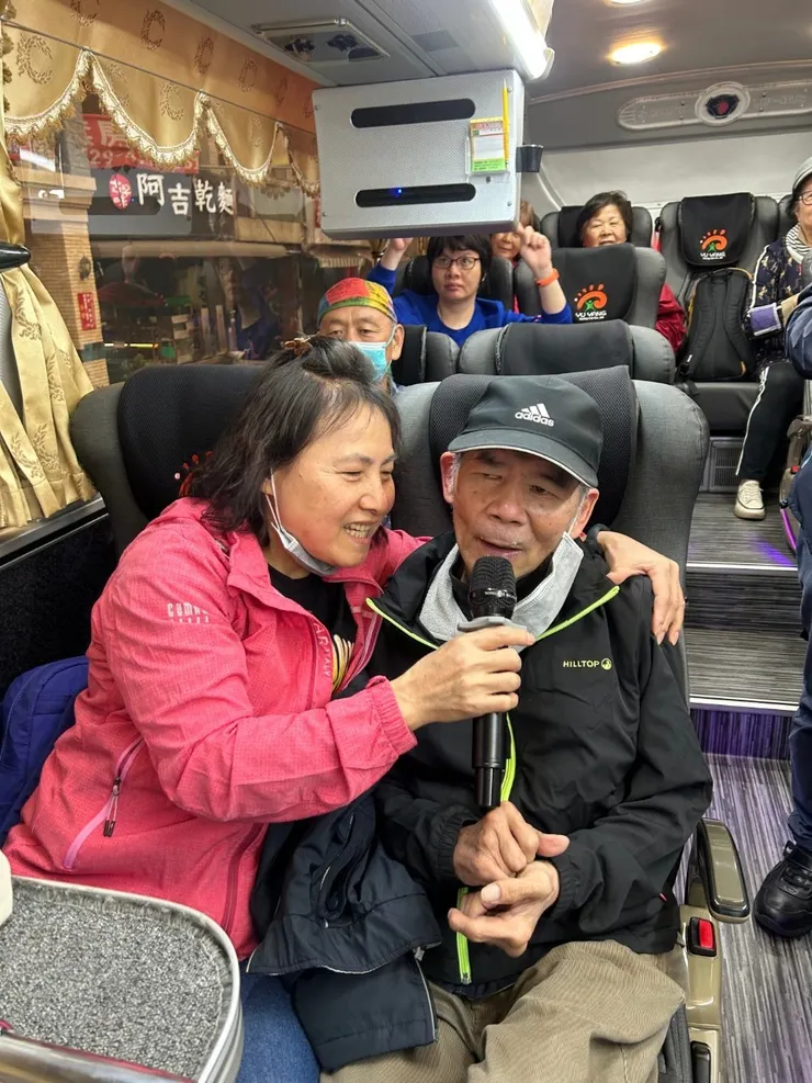 有歌聲的地方就是天堂