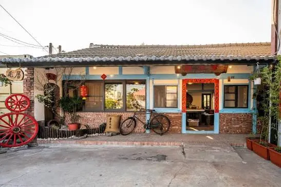 園區內古物遊覽(圖片截圖於網路)