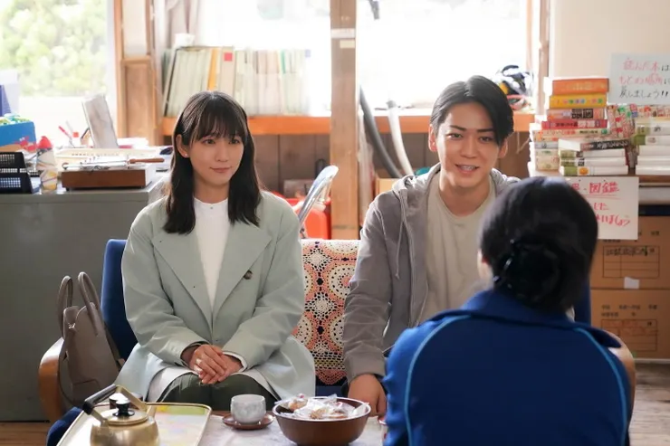 有技巧地增加男主角與未婚妻的相處戲碼，亦是討好女粉絲的手段之一。