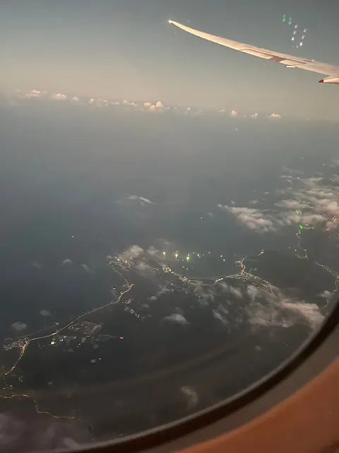 飛行日記(57) 新加坡航空 台北TPE - 新加坡SIN SQ879