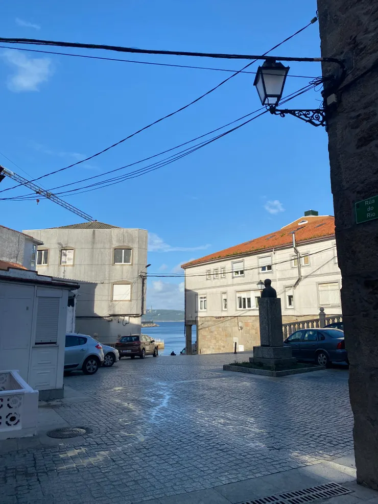 聽著美妙和聲又走到海邊