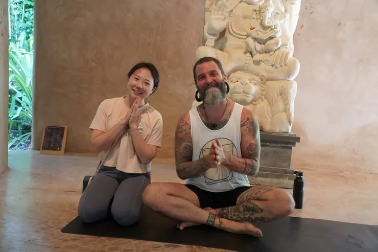 Ashton Szabo 老師