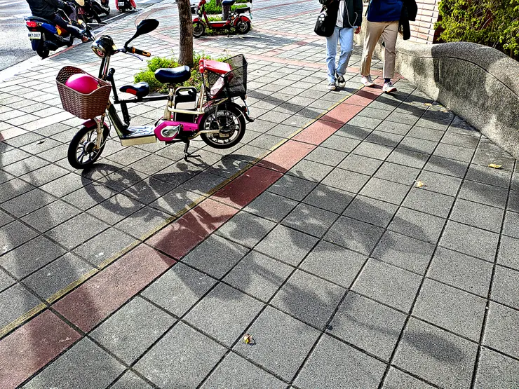 HDR Max 修圖後,我就是喜歡這種重口味!