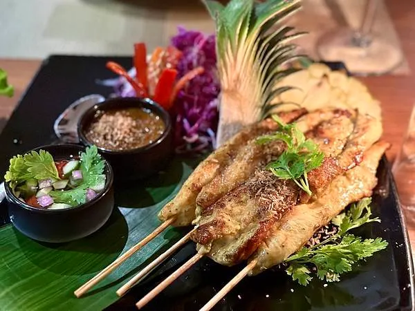 馬爾地夫自由行分享 有會說中文的員工 喜來登滿月島渡假村 M