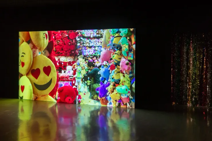 蜜卡．羅登伯格 Mika ROTTENBERG 《宇宙生成器（AP）》，2017 圖片來源：臺北市立美術館Facebook粉絲專頁