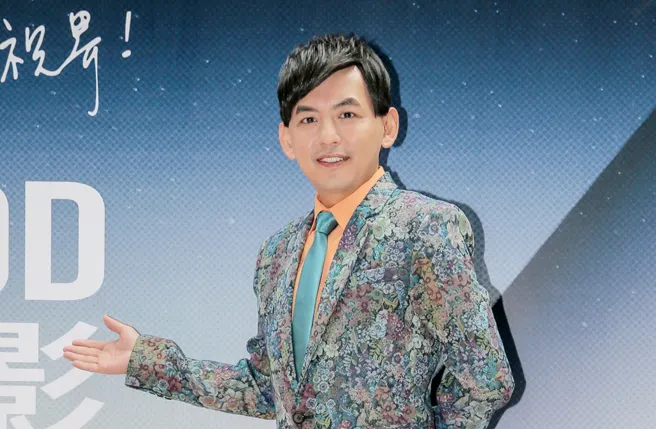 黃子佼事件
