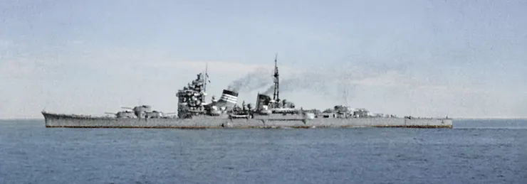 拍攝於1936年4月的羽黑號重巡洋艦