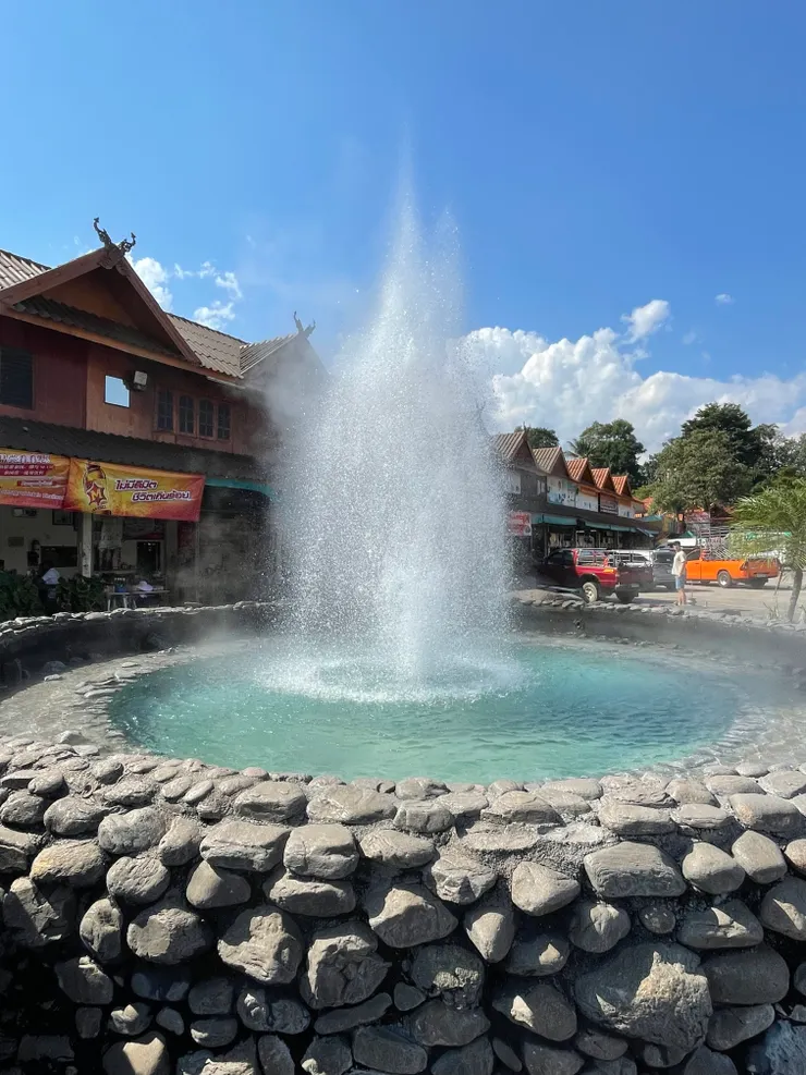 清萊溫泉休息站。