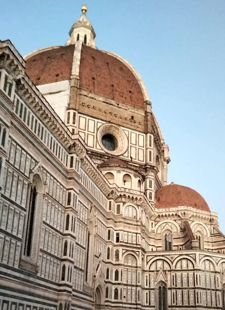 動用四百多萬塊磚打造的穹頂