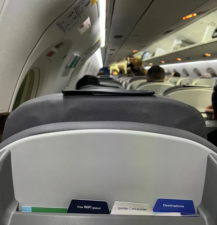 Porter Airlines (YVR-YYZ-YUL)