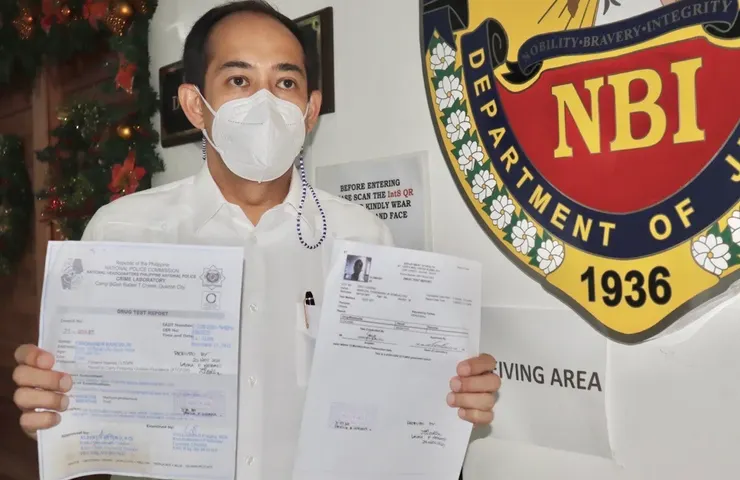 小馬趕緊調出自己NBI國家調查局的毒品測試證明，以示清白