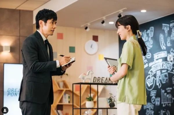 小鳥智志中年轉職進入新產業後需重新學習，圖片來源：TBS電視