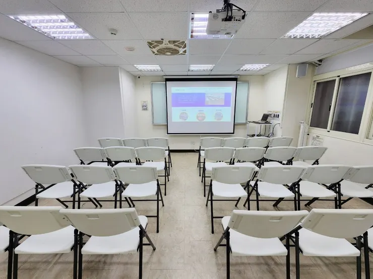 JR北車站前許昌光南 B教室介紹 台北火車站場地租借  講座型