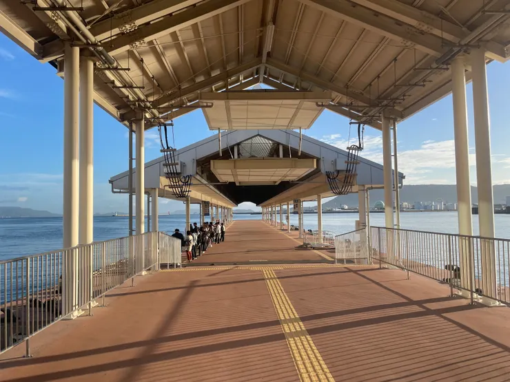 跳島之旅的熟悉的月台