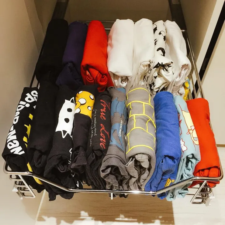 先生的短袖T-shirt抽屜