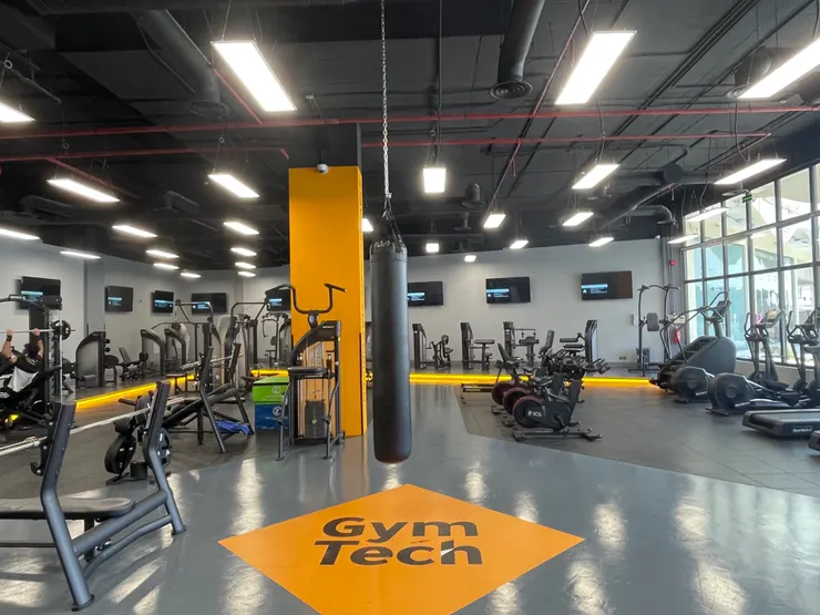 沙烏地阿拉伯的健身房 (室內)