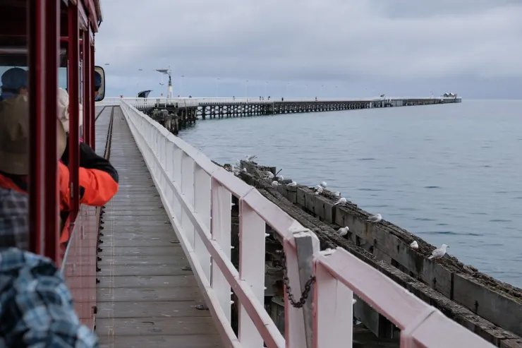 長堤終點是水下觀測站（Underwater Observatory）
