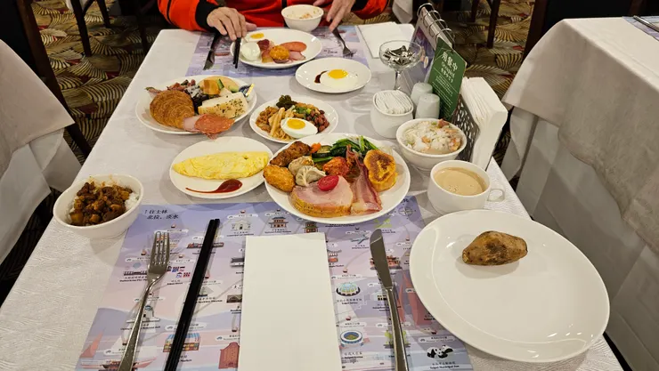 台北長榮桂冠酒店的早餐真的很讚!