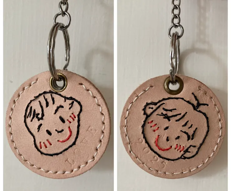 似顏繪皮革刺繡鑰匙圈完成！